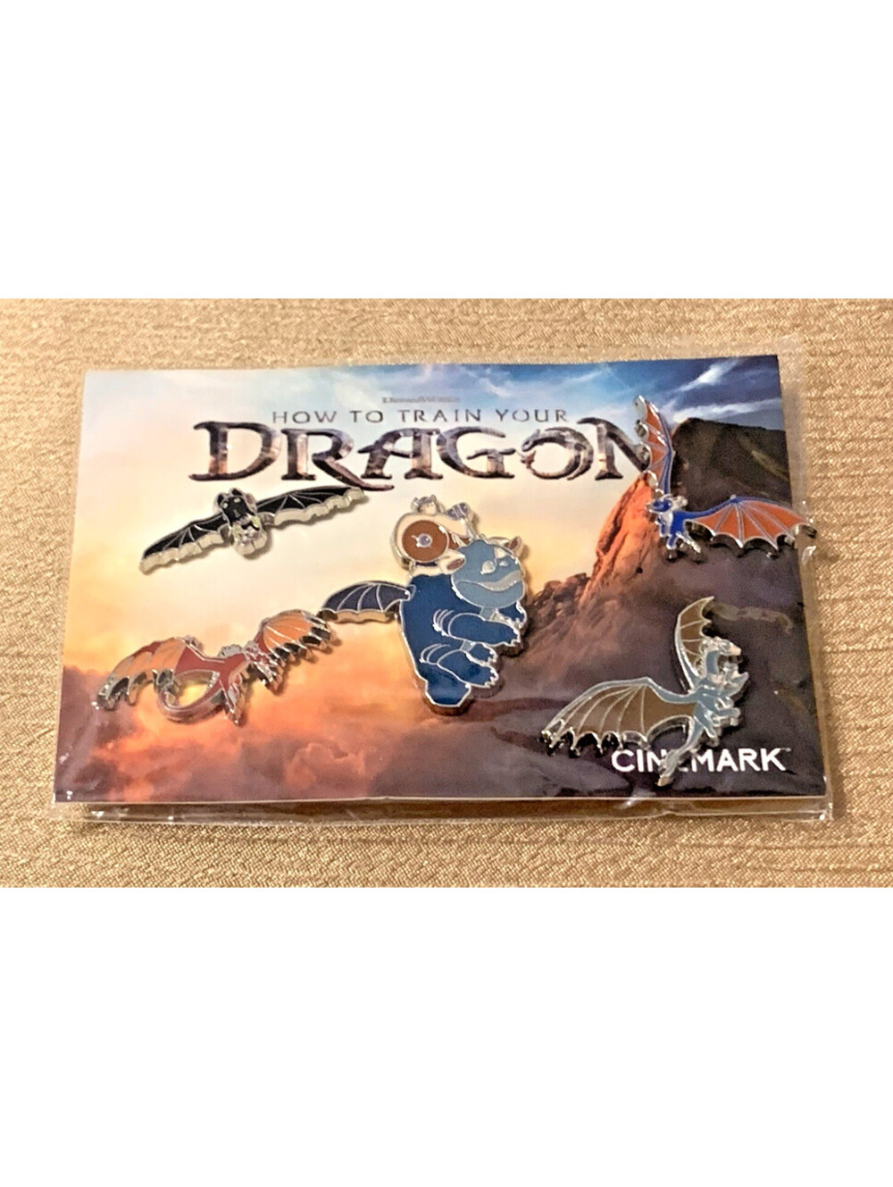 UNOPENED 2025 Exclusive Cinemark How To Train Your Dragon Enamel Pin Set 5pc